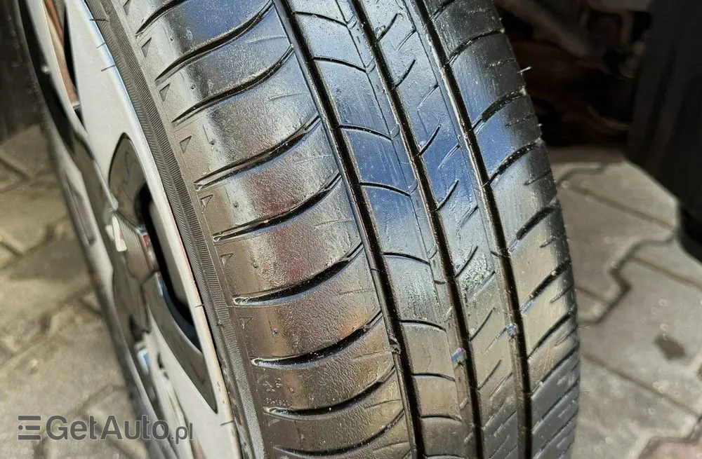 RENAULT Twingo SCe 70 LIMITED 2018