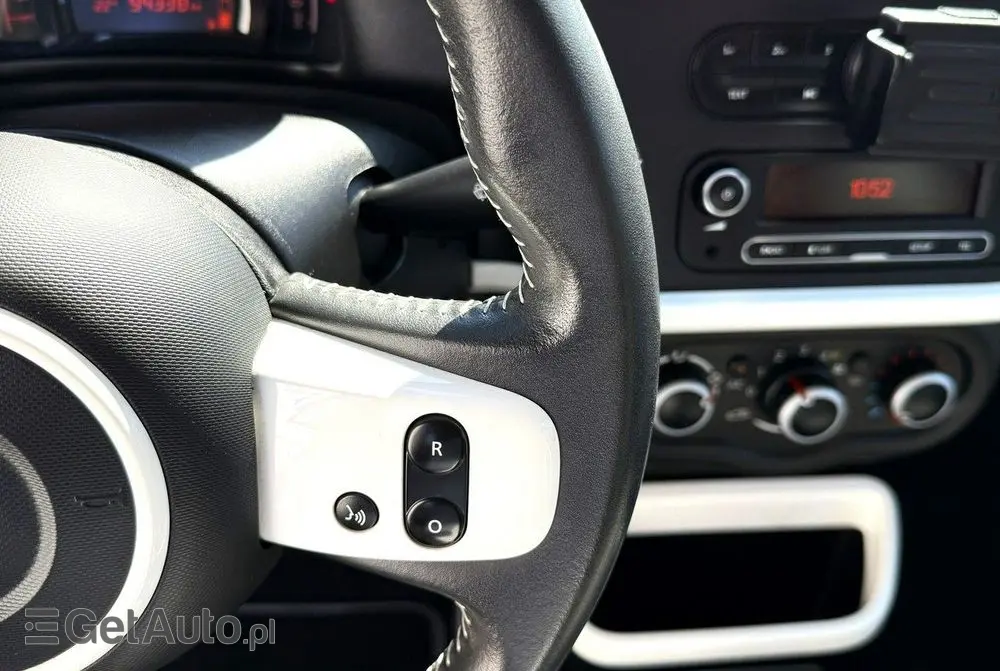 RENAULT Twingo SCe 70 LIMITED 2018