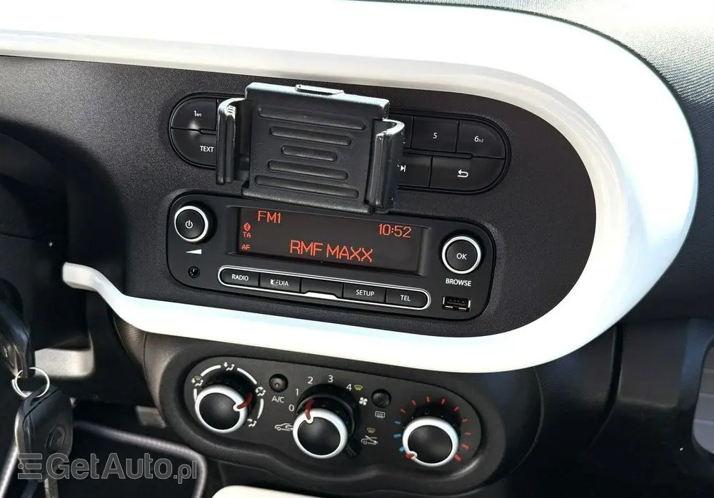 RENAULT Twingo SCe 70 LIMITED 2018