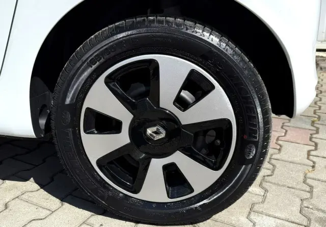 RENAULT Twingo SCe 70 LIMITED 2018