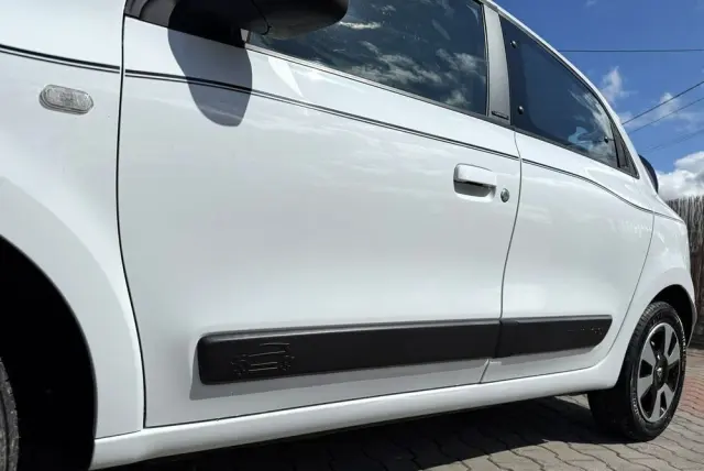 RENAULT Twingo SCe 70 LIMITED 2018