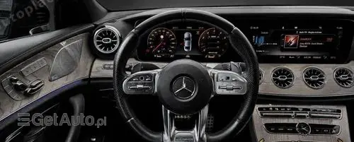 MERCEDES-BENZ CLS 