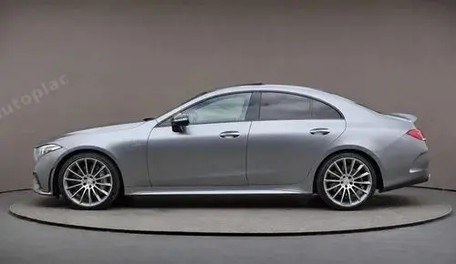 MERCEDES-BENZ CLS 