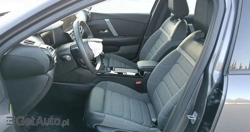 CITROËN C4 PureTech 130 Stop&Start FEEL PACK