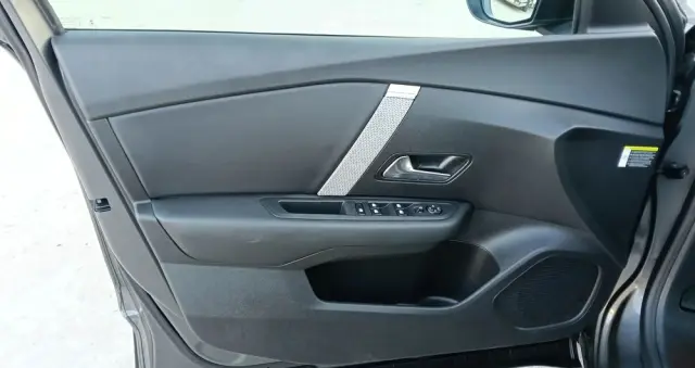 CITROËN C4 PureTech 130 Stop&Start FEEL PACK