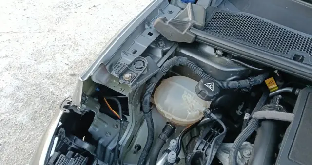 CITROËN C4 PureTech 130 Stop&Start FEEL PACK