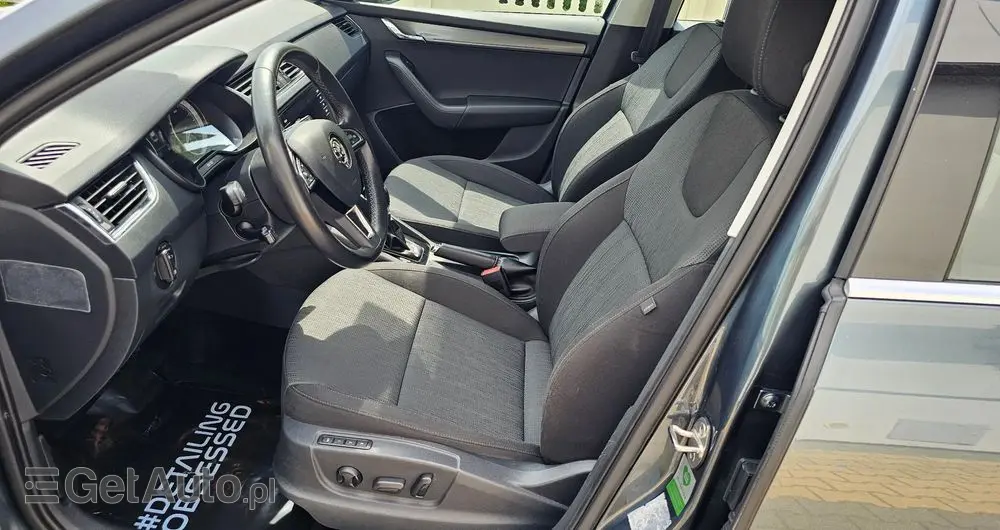 SKODA Octavia 1.6 TDI Ambition DSG