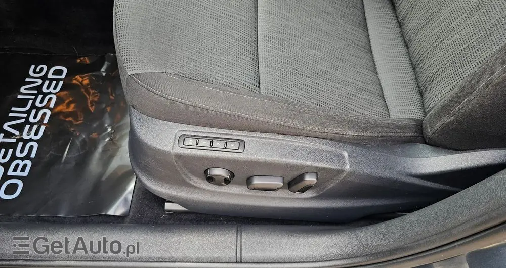 SKODA Octavia 1.6 TDI Ambition DSG