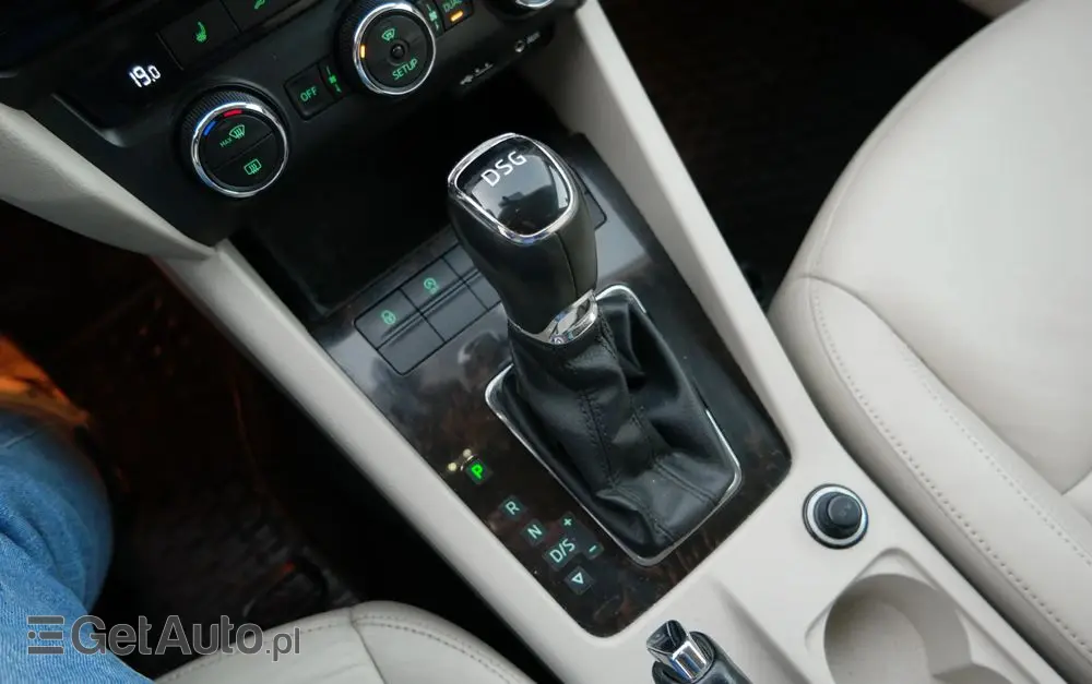 SKODA Octavia 1.8 TSI Style DSG