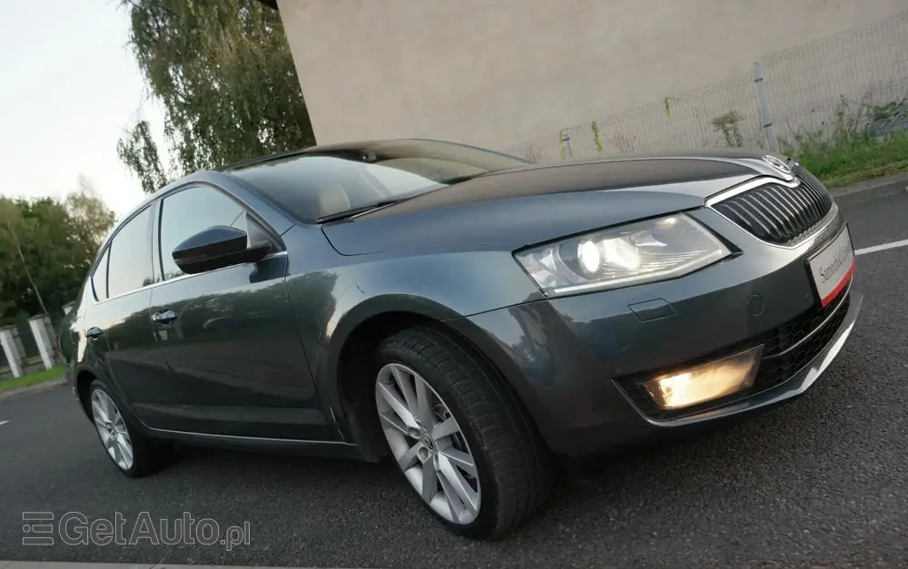 SKODA Octavia 1.8 TSI Style DSG