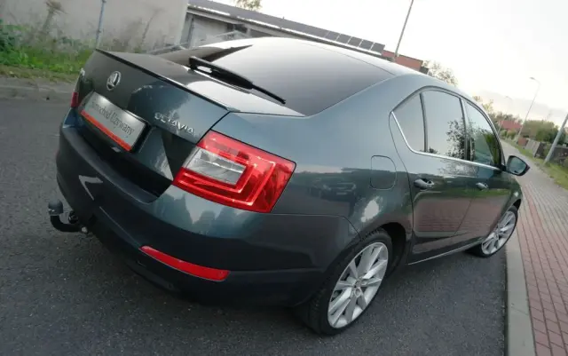 SKODA Octavia 1.8 TSI Style DSG