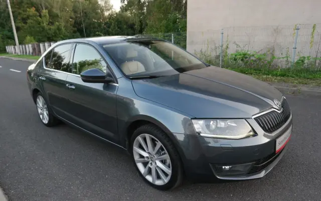 SKODA Octavia 1.8 TSI Style DSG