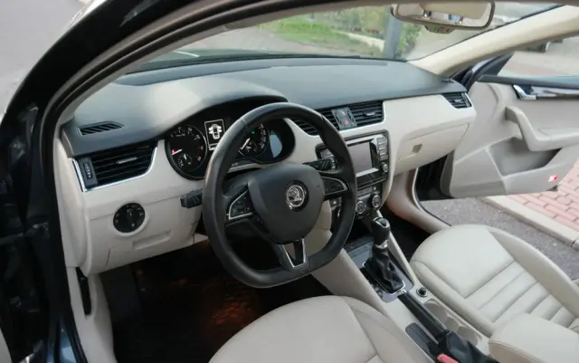 SKODA Octavia 1.8 TSI Style DSG