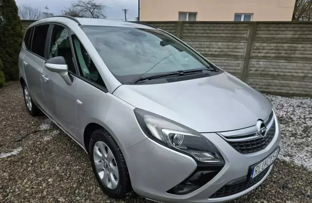 OPEL Zafira 