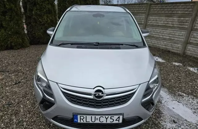 OPEL Zafira 
