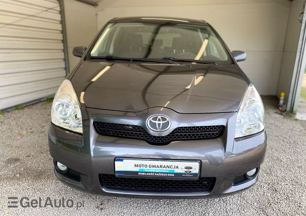 TOYOTA Corolla Verso 1.8 Gold 7os