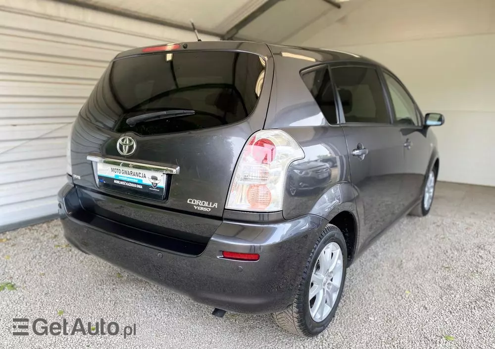 TOYOTA Corolla Verso 1.8 Gold 7os