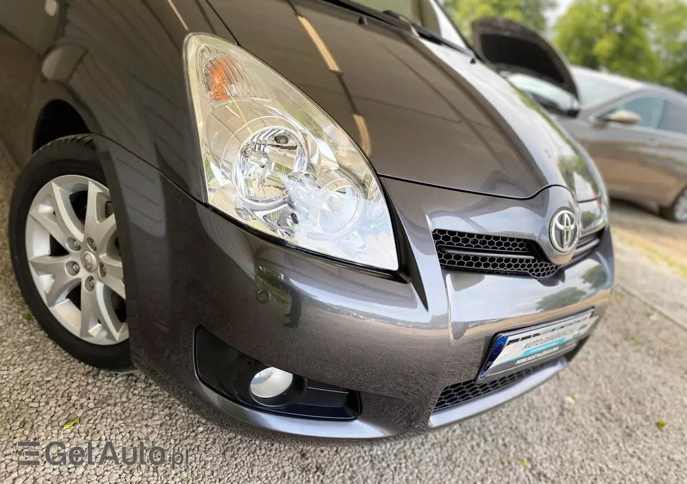 TOYOTA Corolla Verso 1.8 Gold 7os