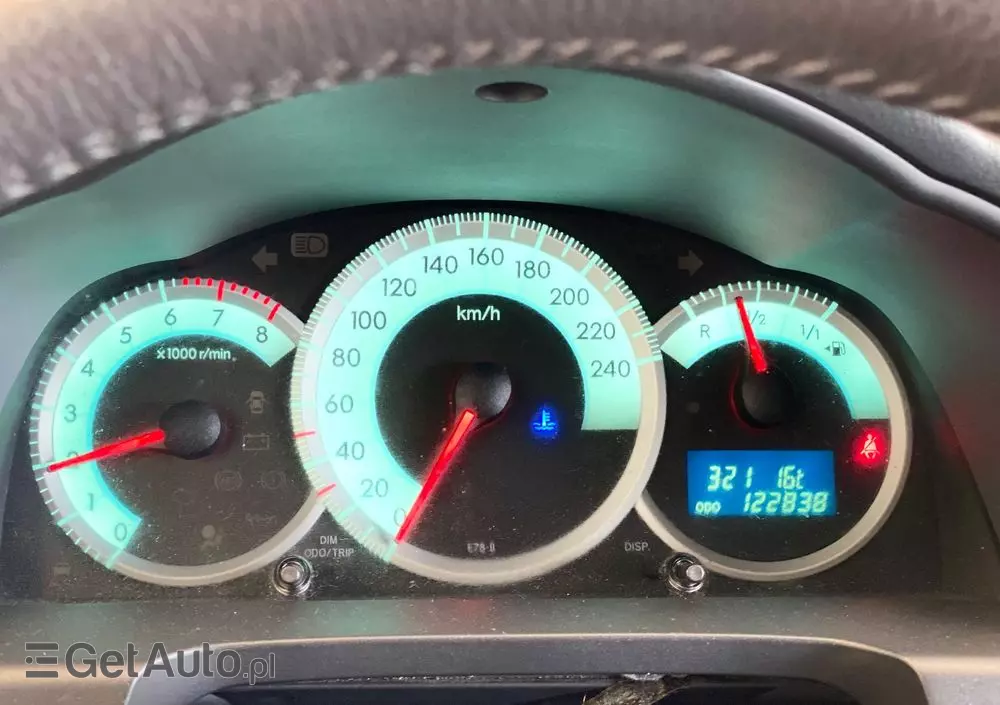 TOYOTA Corolla Verso 1.8 Gold 7os