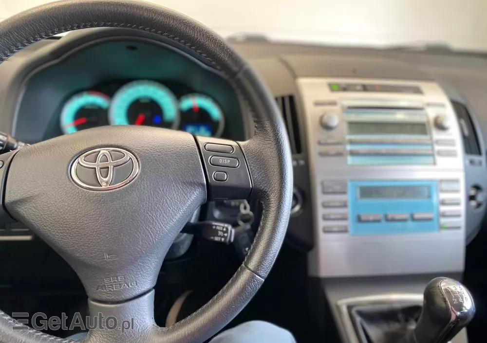 TOYOTA Corolla Verso 1.8 Gold 7os