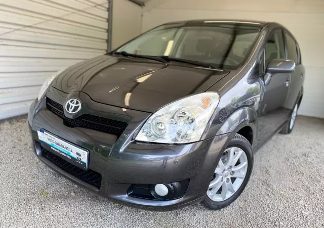 TOYOTA Corolla Verso 1.8 Gold 7os