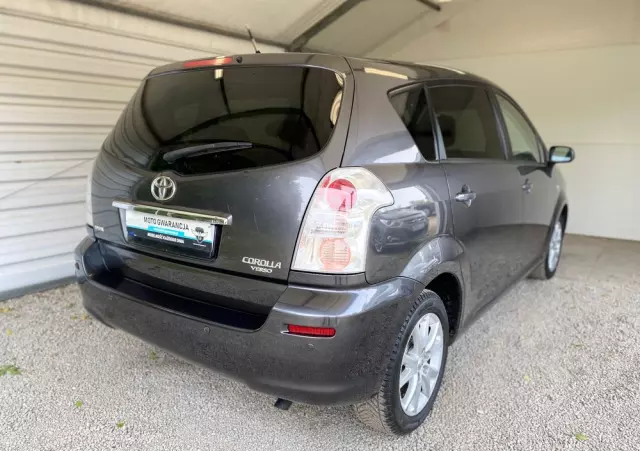 TOYOTA Corolla Verso 1.8 Gold 7os