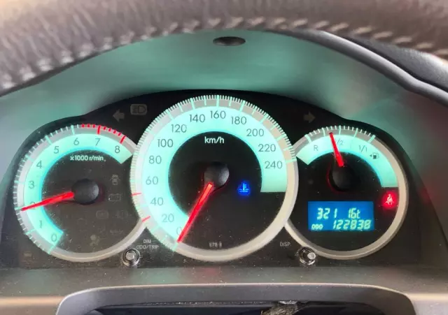 TOYOTA Corolla Verso 1.8 Gold 7os