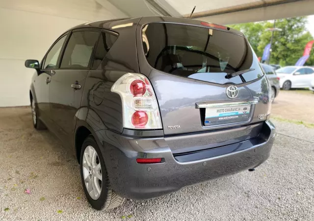 TOYOTA Corolla Verso 1.8 Gold 7os