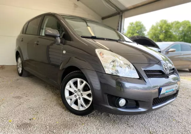 TOYOTA Corolla Verso 1.8 Gold 7os