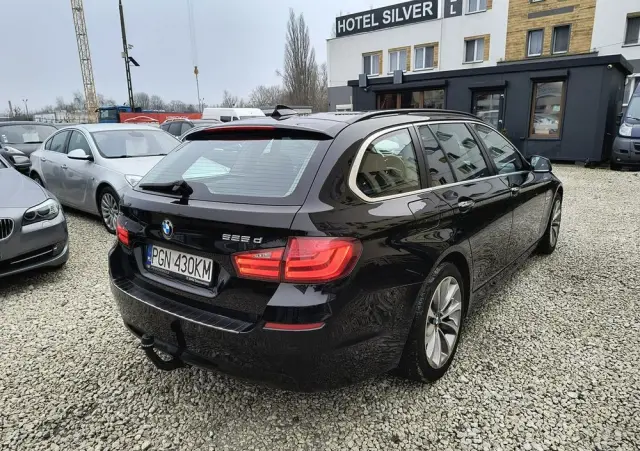 BMW Seria 5 525d xDrive Luxury Line