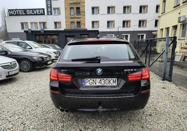 BMW Seria 5 525d xDrive Luxury Line