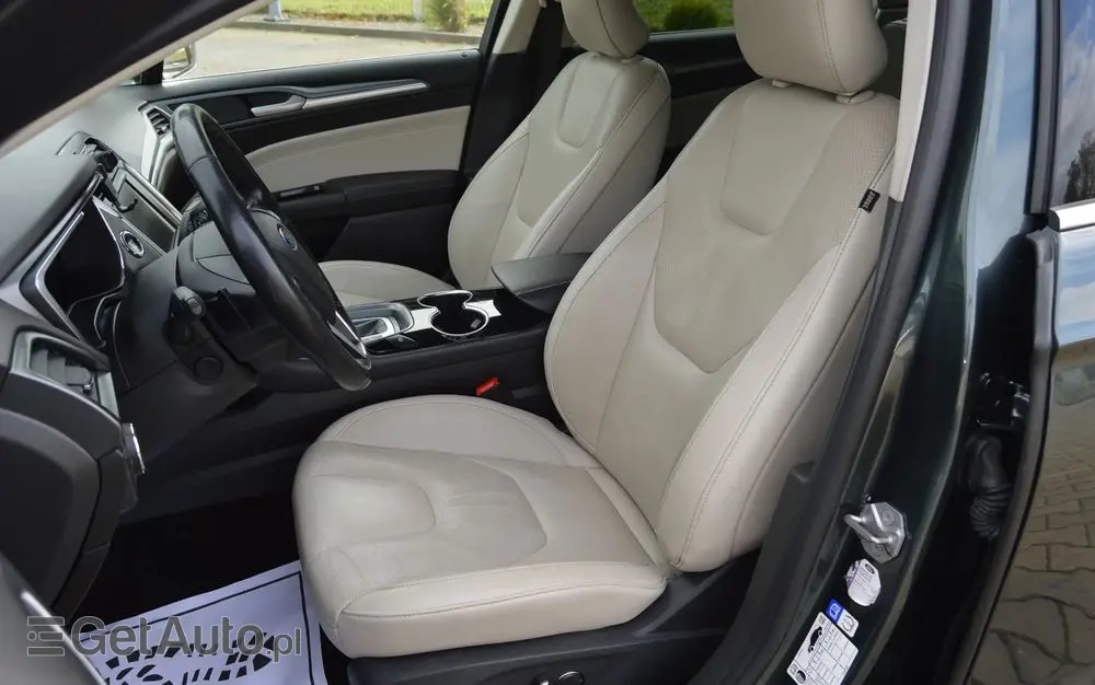 FORD Mondeo 2.0 TDCi Bi-Turbo PowerShift-Aut Titanium