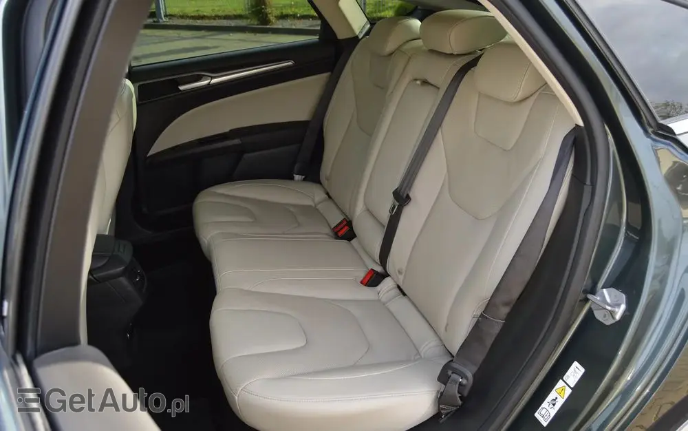 FORD Mondeo 2.0 TDCi Bi-Turbo PowerShift-Aut Titanium