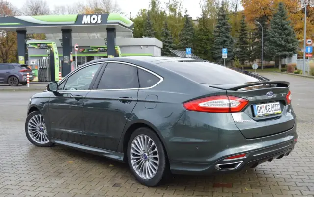 FORD Mondeo 2.0 TDCi Bi-Turbo PowerShift-Aut Titanium