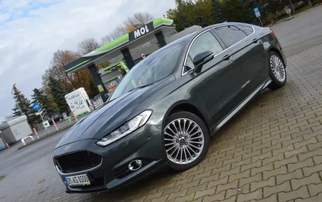 FORD Mondeo 2.0 TDCi Bi-Turbo PowerShift-Aut Titanium