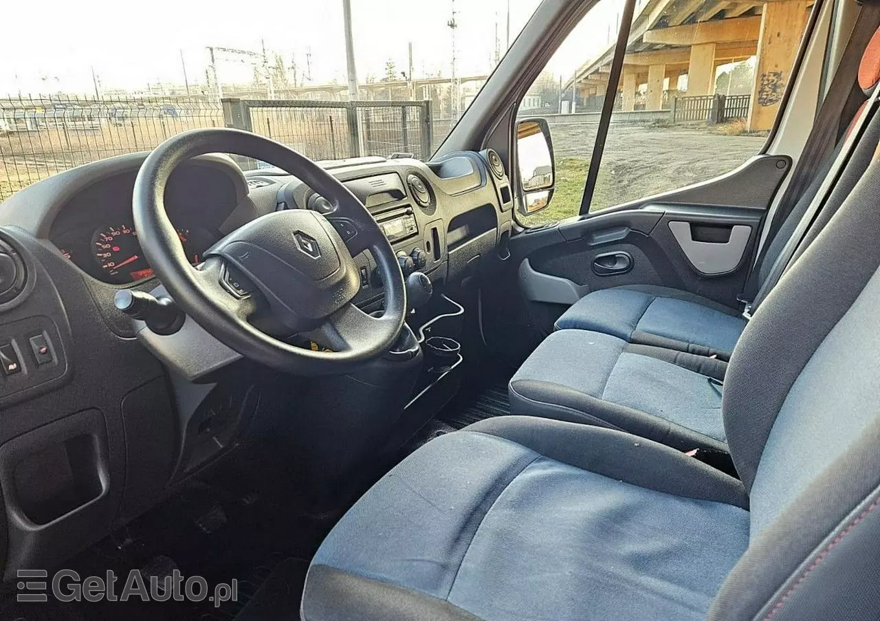 RENAULT Master 