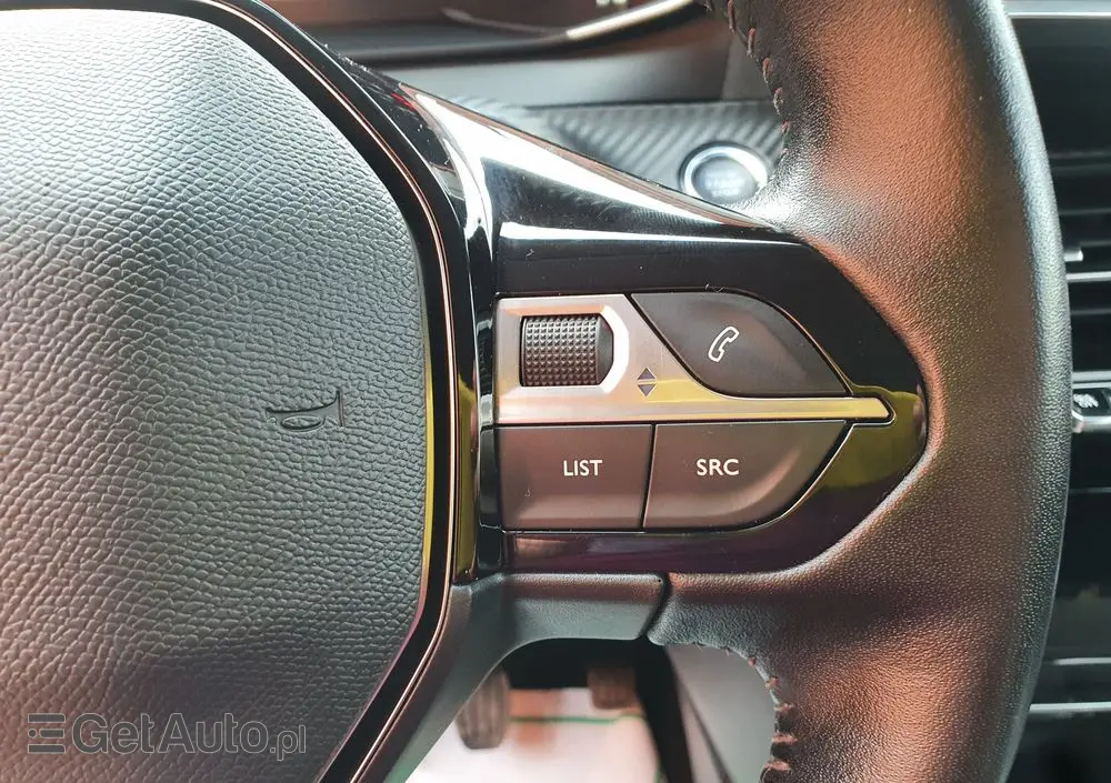 PEUGEOT 2008 PureTech 100 Stop&Start Active Pack