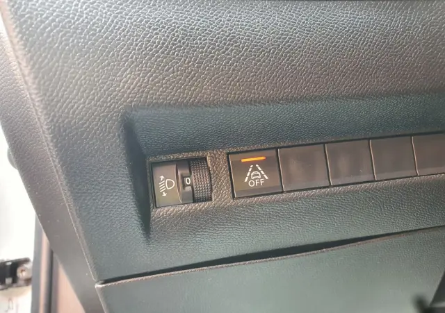 PEUGEOT 2008 PureTech 100 Stop&Start Active Pack