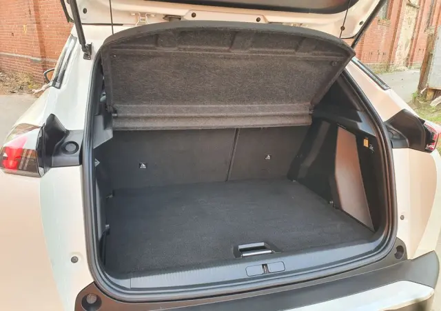 PEUGEOT 2008 PureTech 100 Stop&Start Active Pack