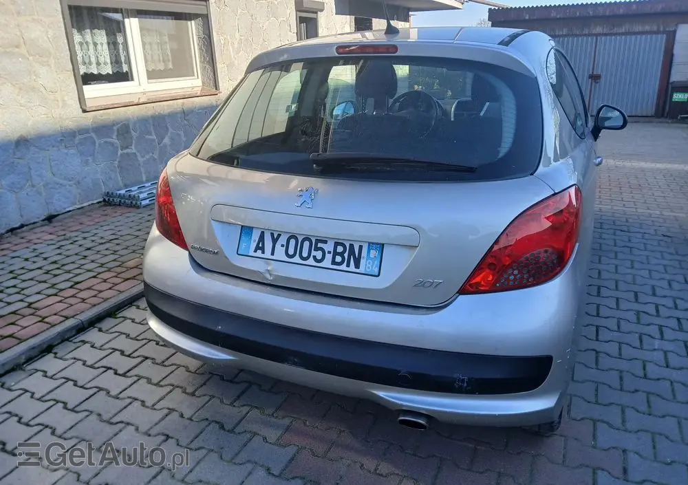 PEUGEOT 207 110 Sport