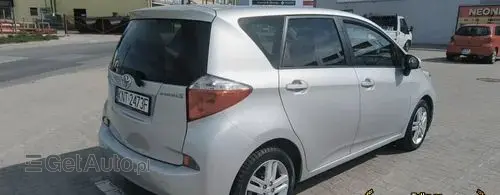 TOYOTA Verso-S 