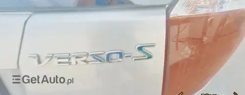 TOYOTA Verso-S 