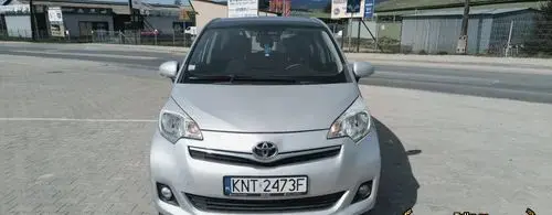 TOYOTA Verso-S 