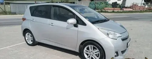 TOYOTA Verso-S 