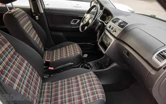 SKODA Fabia 1.6 TDI DPF STYLE EDITION