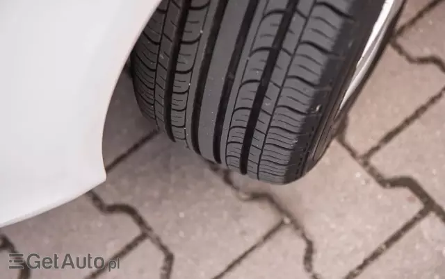 SKODA Fabia 1.6 TDI DPF STYLE EDITION