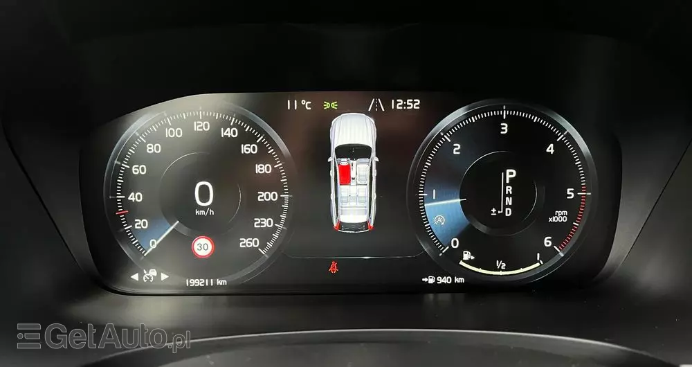 VOLVO V90 D3 AWD Momentum