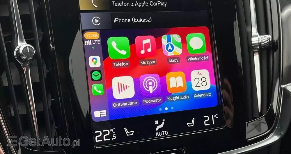 VOLVO V90 D3 AWD Momentum