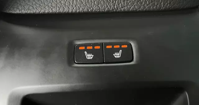 VOLVO V90 D3 AWD Momentum