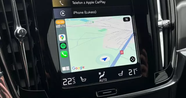 VOLVO V90 D3 AWD Momentum